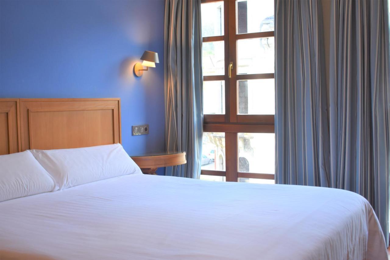Hotel El Sella Cangas de Onis Exterior photo