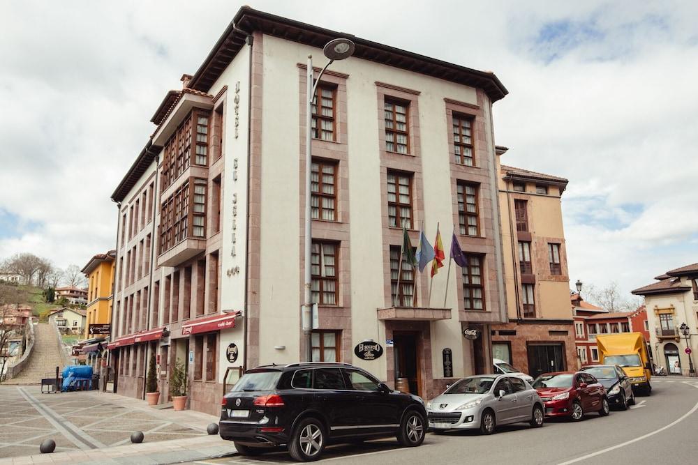 Hotel El Sella Cangas de Onis Exterior photo