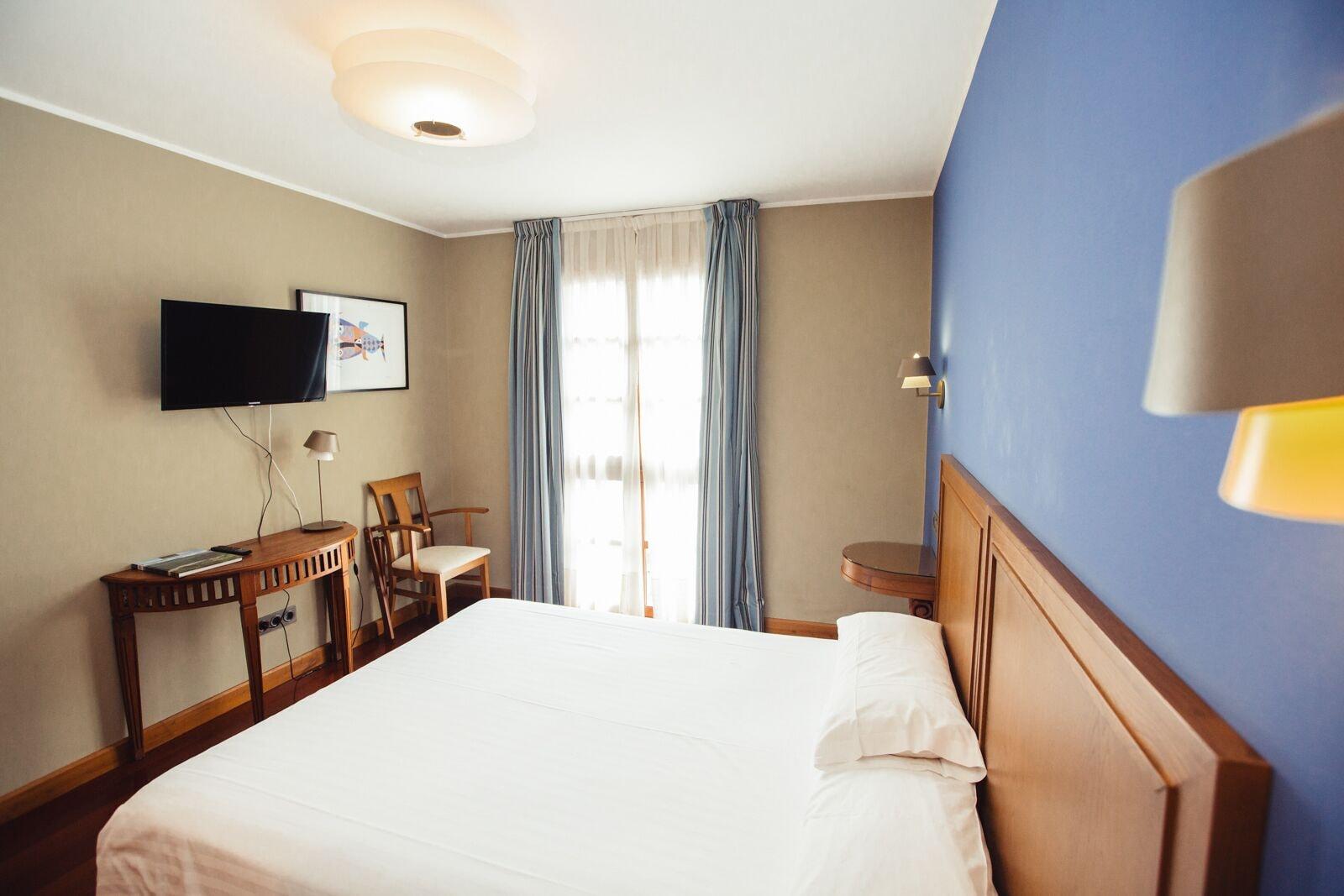 Hotel El Sella Cangas de Onis Exterior photo