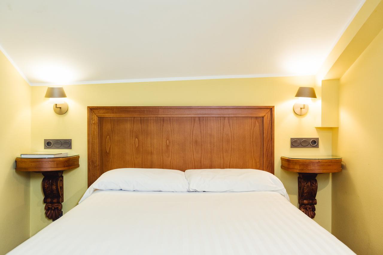 Hotel El Sella Cangas de Onis Exterior photo